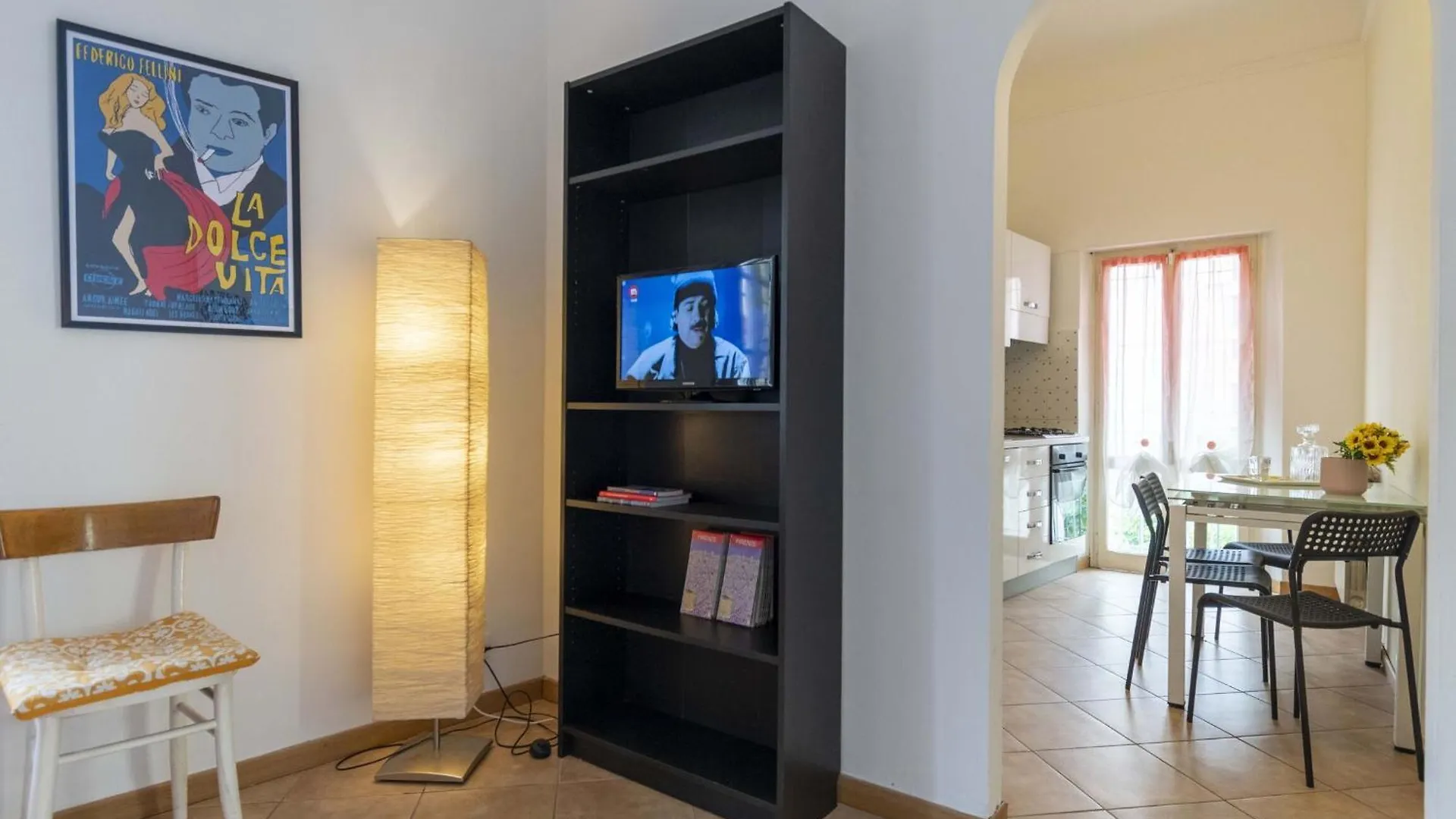 Italian Experience-Dolcevita Florence Apartment 0*,  Italy